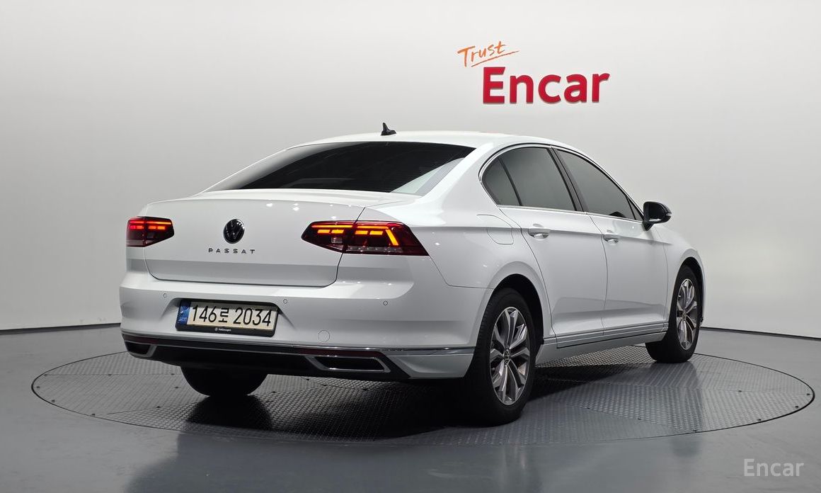 2022 Volkswagen Passat B8 Рестайлинг 2.0 TDI Premium с пробегом 68 798 км