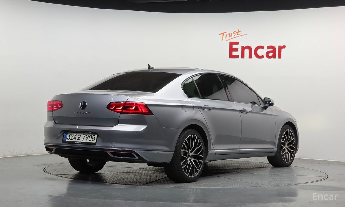 2021 Volkswagen Passat B8 Рестайлинг 2.0 TDI Prestige с пробегом 99 183 км