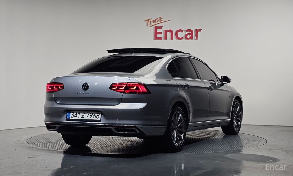 2021 Volkswagen Passat B8 Рестайлинг 2.0 TDI Prestige с пробегом 12 842 км