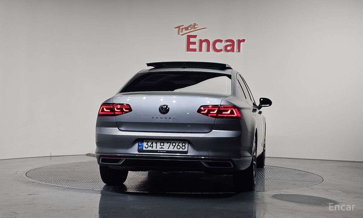 2021 Volkswagen Passat B8 Рестайлинг 2.0 TDI Prestige с пробегом 12 842 км