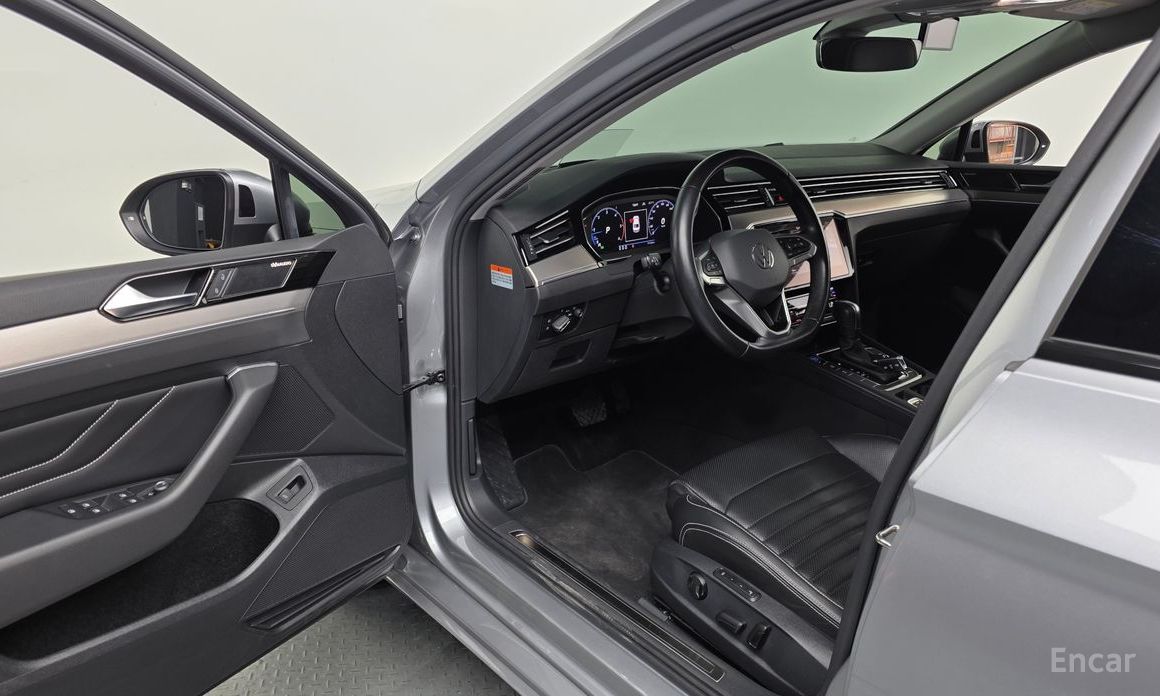 2021 Volkswagen Passat B8 Рестайлинг 2.0 TDI Prestige с пробегом 99 183 км