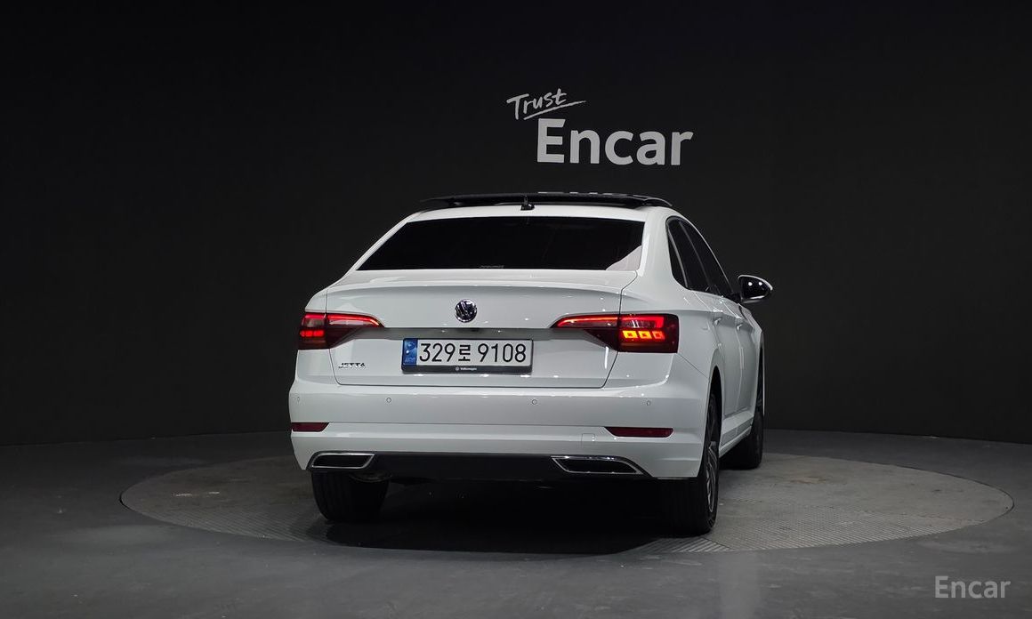 2021 Volkswagen Jetta VII Рестайлинг 1.4 TSI Prestige с пробегом 42 984 км