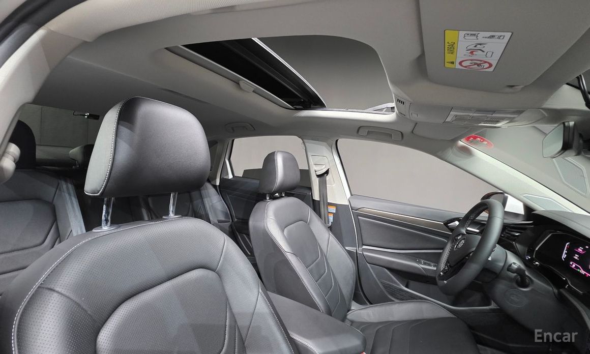 2021 Volkswagen Jetta VII Рестайлинг 1.4 TSI Prestige с пробегом 42 984 км