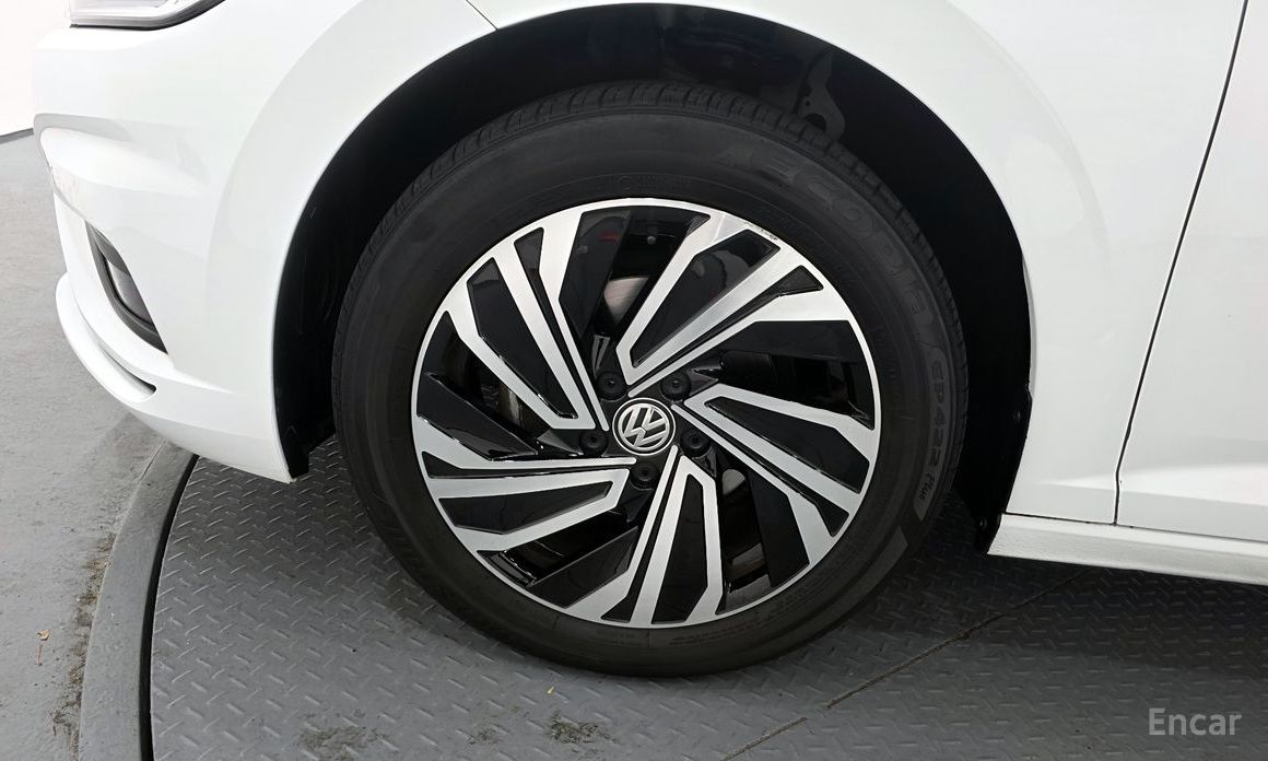 2021 Volkswagen Jetta VII Рестайлинг 1.4 TSI Prestige с пробегом 24 662 км