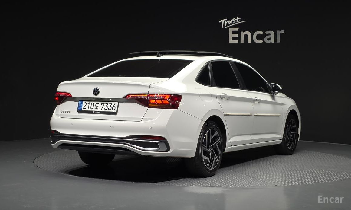 2022 Volkswagen Jetta VII Рестайлинг 1.5 TSI Prestige с пробегом 66 704 км