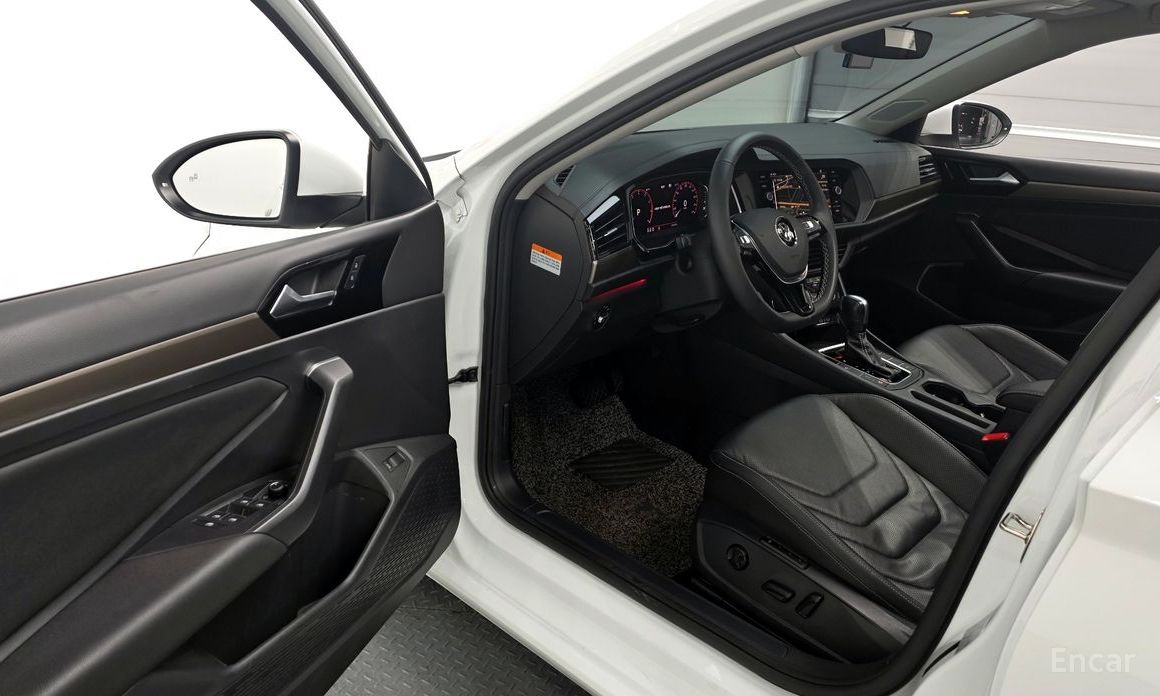 2021 Volkswagen Jetta VII Рестайлинг 1.4 TSI Prestige с пробегом 24 662 км
