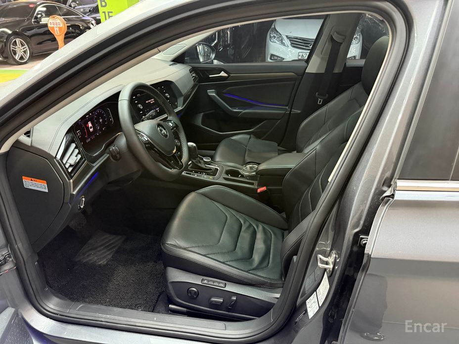 2021 Volkswagen Jetta VII Рестайлинг 1.4 TSI Prestige с пробегом 55 784 км