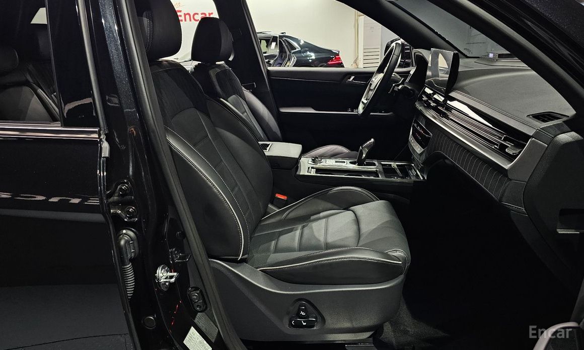 2024 SsangYong Rexton IV Рестайлинг Disel 2.2 4WD The Black с пробегом 41 171 км