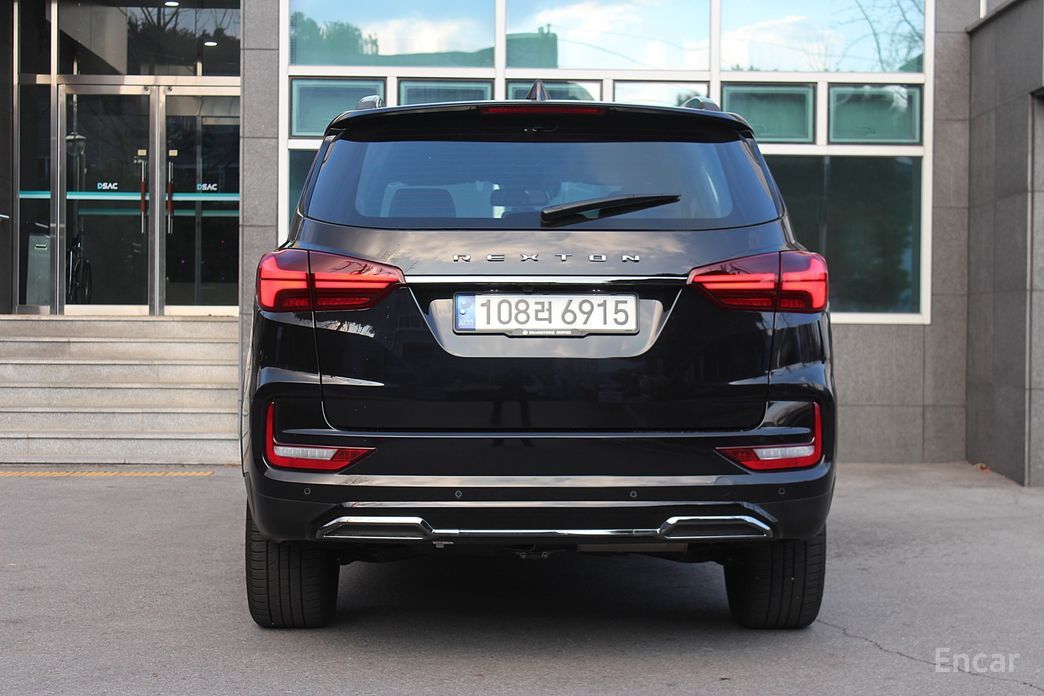 2021 SsangYong Rexton IV Рестайлинг Diesel 2.2 4WD The Black с пробегом 22 100 км