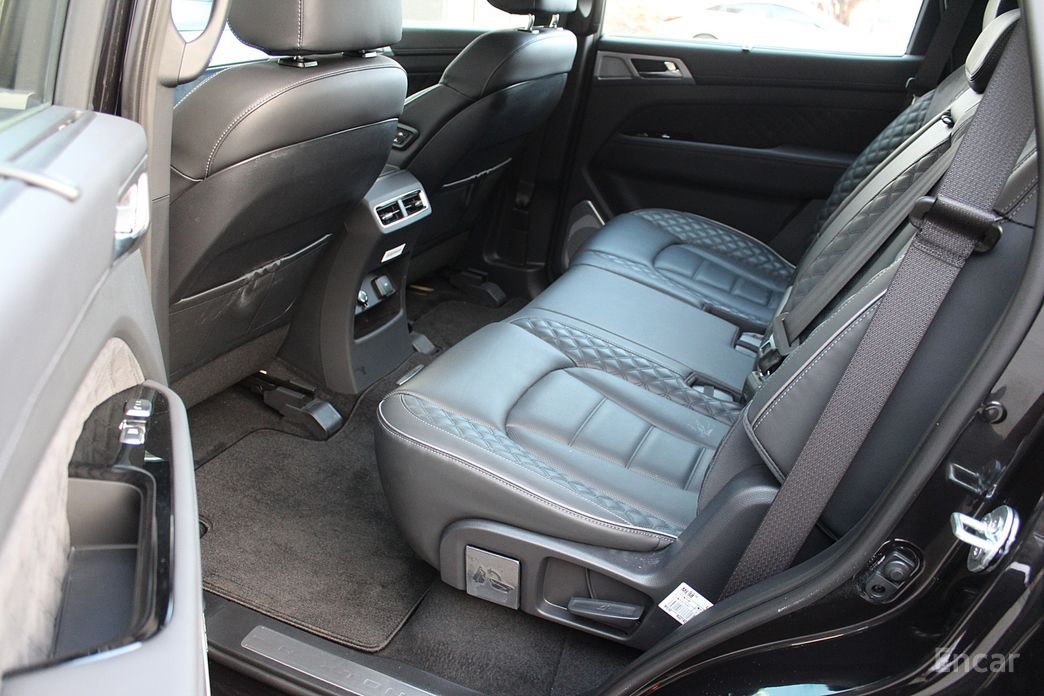 2021 SsangYong Rexton IV Рестайлинг Diesel 2.2 4WD The Black с пробегом 22 100 км