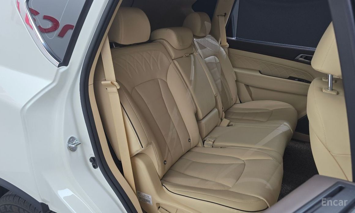 2025 SsangYong Rexton IV Рестайлинг Disel 2.2 4WD Noblesse с пробегом 6 350 км