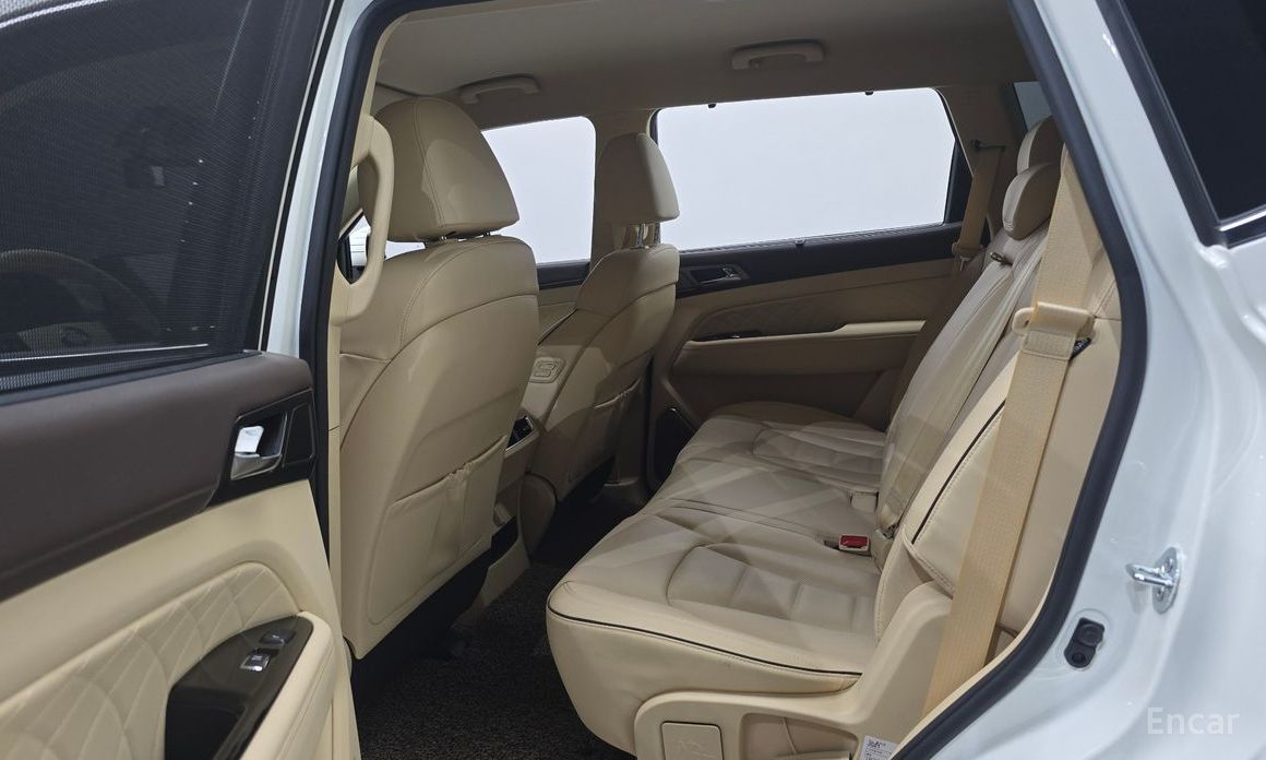 2025 SsangYong Rexton IV Рестайлинг Disel 2.2 4WD Noblesse с пробегом 6 350 км