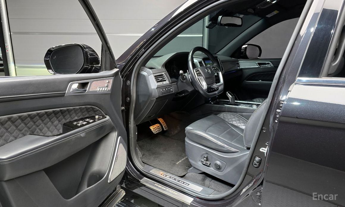 2022 SsangYong Rexton IV Рестайлинг Diesel 2.2 4WD The Black с пробегом 90 387 км
