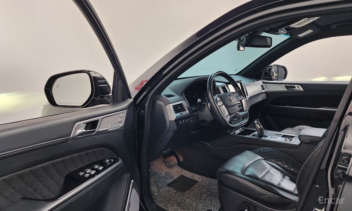 2022 SsangYong Rexton IV Рестайлинг Diesel 2.2 4WD The Black с пробегом 26 710 км
