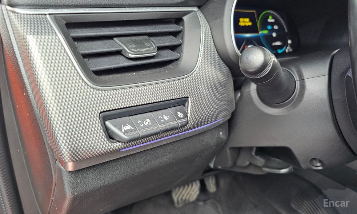 2022 Renault Samsung XM3  1.6 E-TECH Inspire e-shifter с пробегом 48 582 км