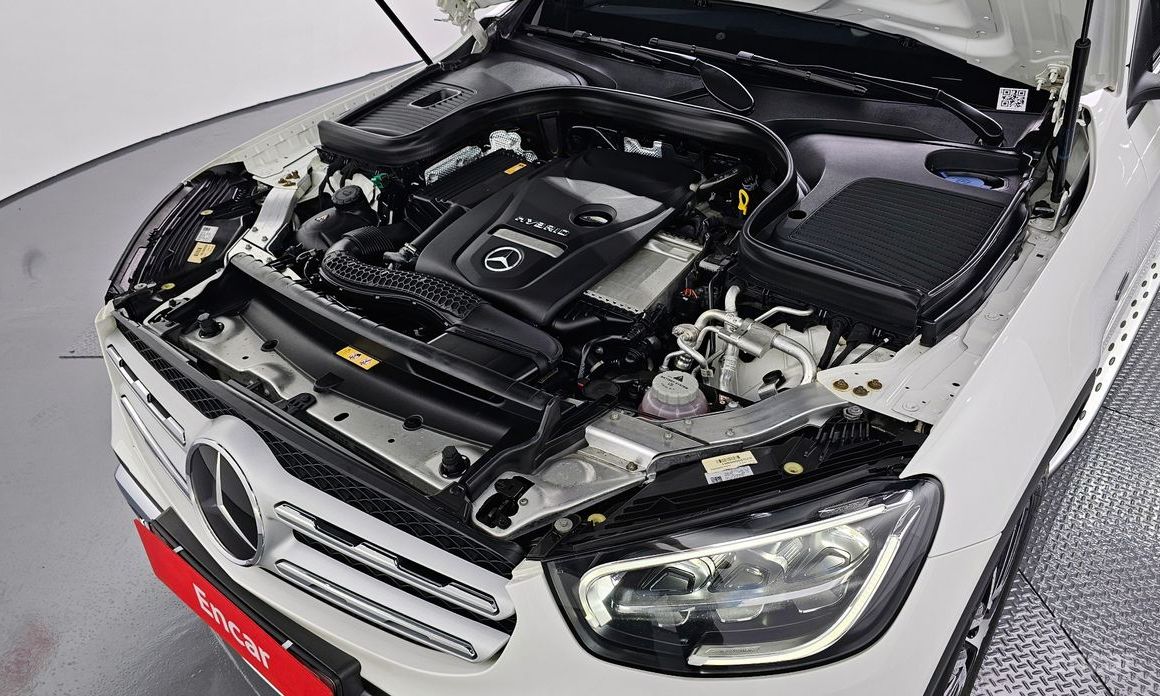 2021 Mercedes-Benz GLC I (X253) Рестайлинг GLC300e 4MATIC с пробегом 69 674 км