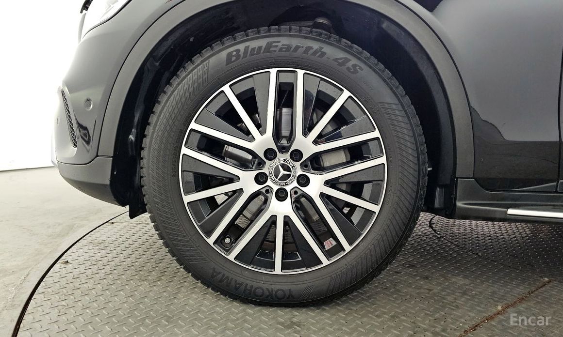 2021 Mercedes-Benz GLC I (X253) Рестайлинг GLC220 d 4MATIC с пробегом 72 808 км