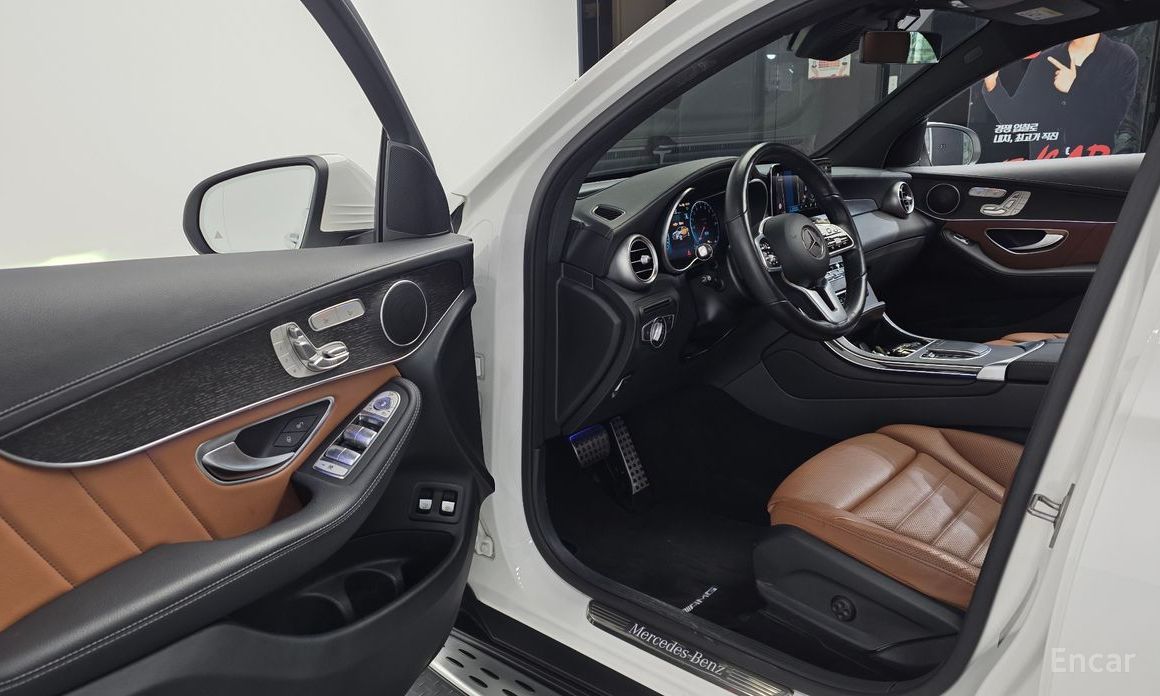 2022 Mercedes-Benz GLC I (X253) Рестайлинг GLC300e 4MATIC Coupe с пробегом 105 022 км