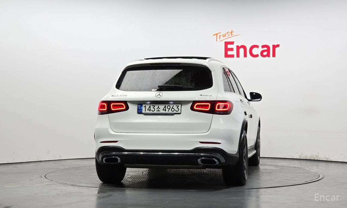 2022 Mercedes-Benz GLC I (X253) Рестайлинг GLC300 4MATIC с пробегом 48 032 км
