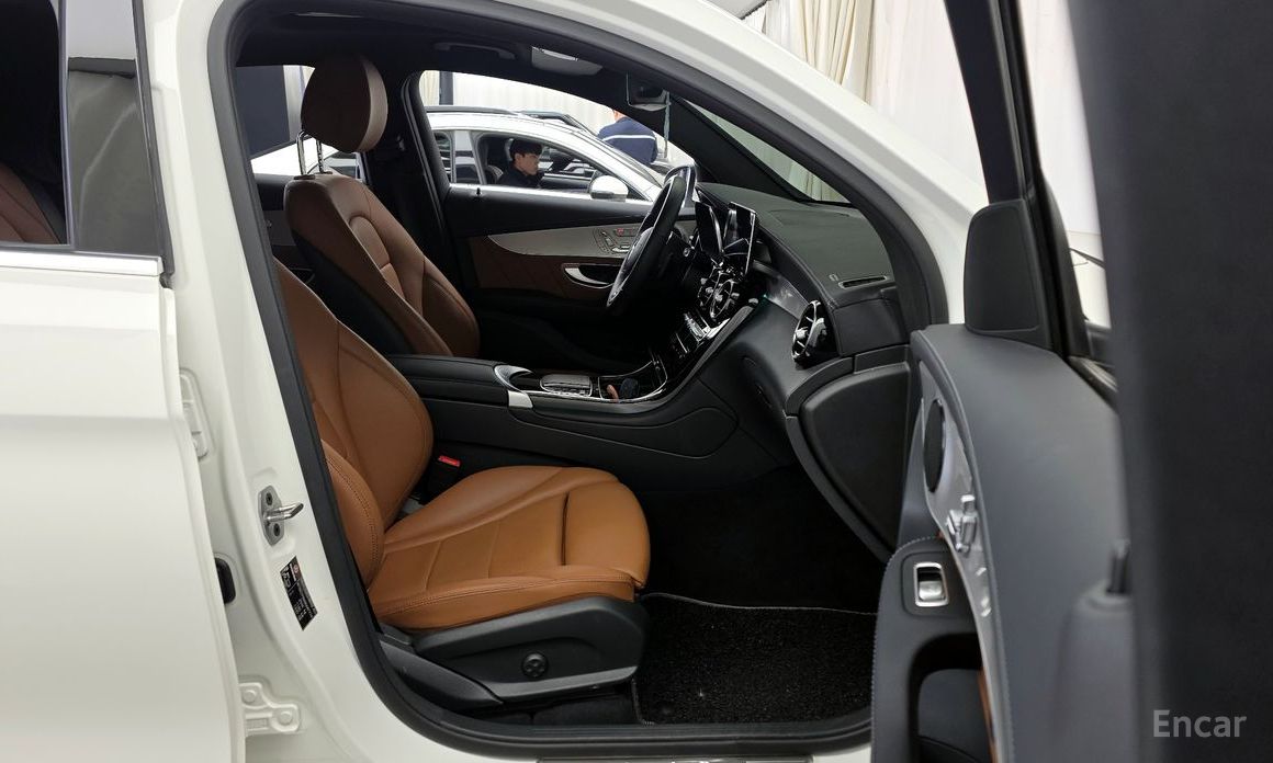 2022 Mercedes-Benz GLC I (X253) Рестайлинг GLC220 d 4MATIC Coupe с пробегом 86 459 км