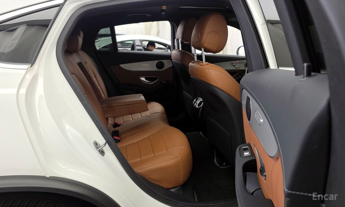 2022 Mercedes-Benz GLC I (X253) Рестайлинг GLC220 d 4MATIC Coupe с пробегом 86 459 км