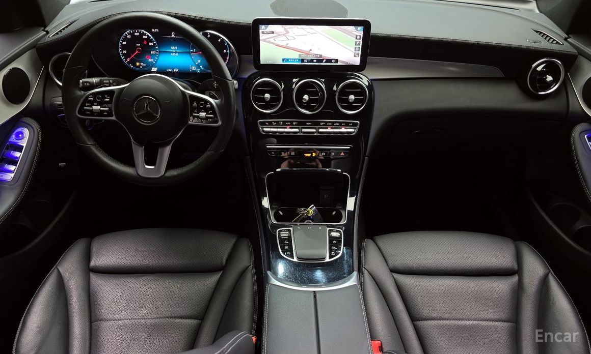 2021 Mercedes-Benz GLC I (X253) Рестайлинг GLC220 d 4MATIC с пробегом 68 745 км