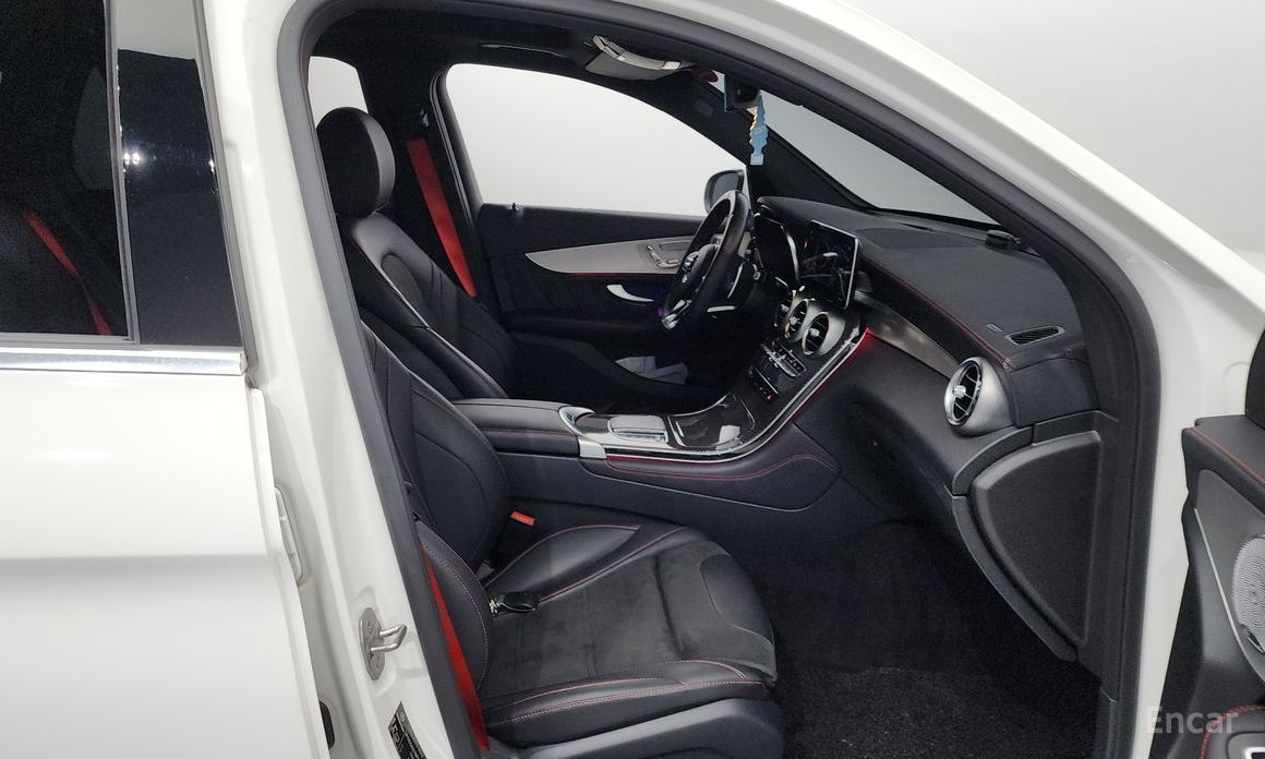2021 Mercedes-Benz GLC I (X253) Рестайлинг AMG GLC43 4MATIC с пробегом 82 821 км