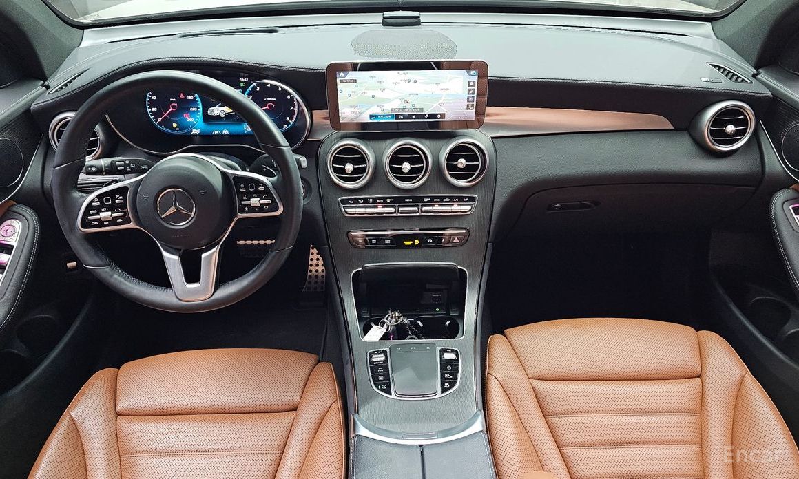 2022 Mercedes-Benz GLC I (X253) Рестайлинг GLC300 4MATIC с пробегом 66 827 км