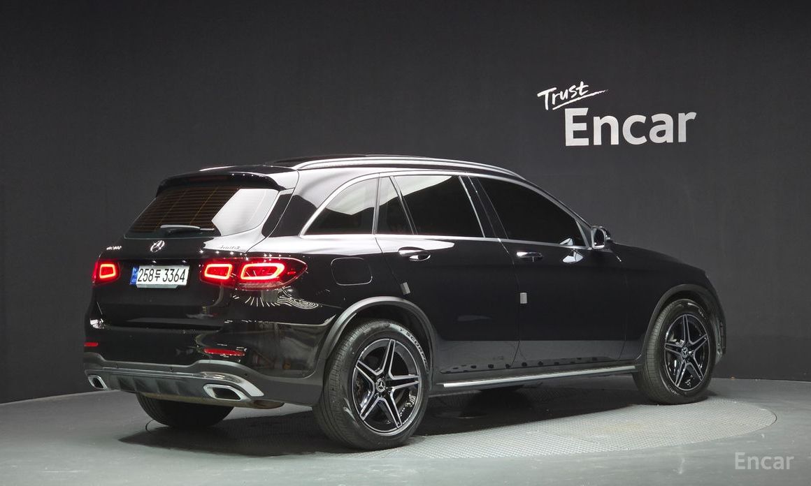 2022 Mercedes-Benz GLC I (X253) Рестайлинг GLC300 4MATIC с пробегом 57 177 км