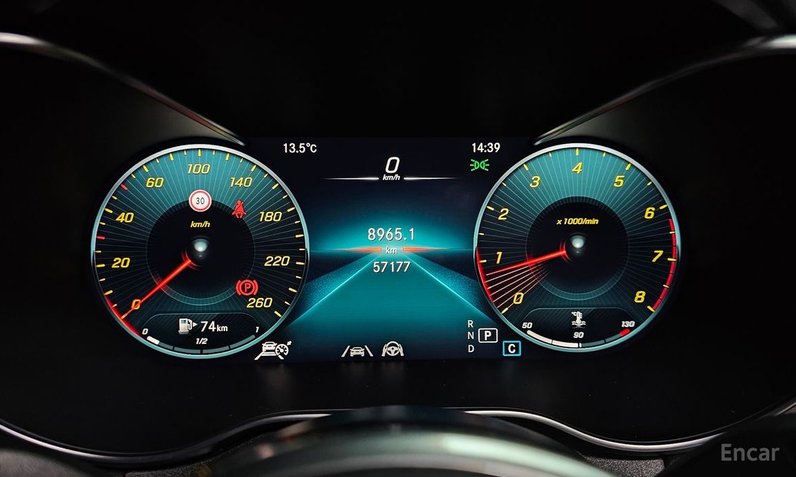 2022 Mercedes-Benz GLC I (X253) Рестайлинг GLC300 4MATIC с пробегом 57 177 км