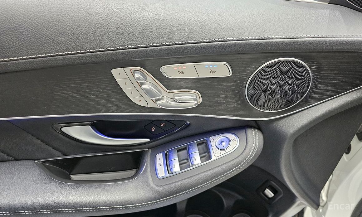 2022 Mercedes-Benz GLC I (X253) Рестайлинг GLC300 4MATIC с пробегом 53 967 км