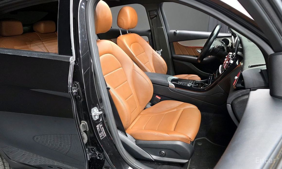 2021 Mercedes-Benz GLC I (X253) Рестайлинг GLC220 d 4MATIC Coupe с пробегом 51 262 км