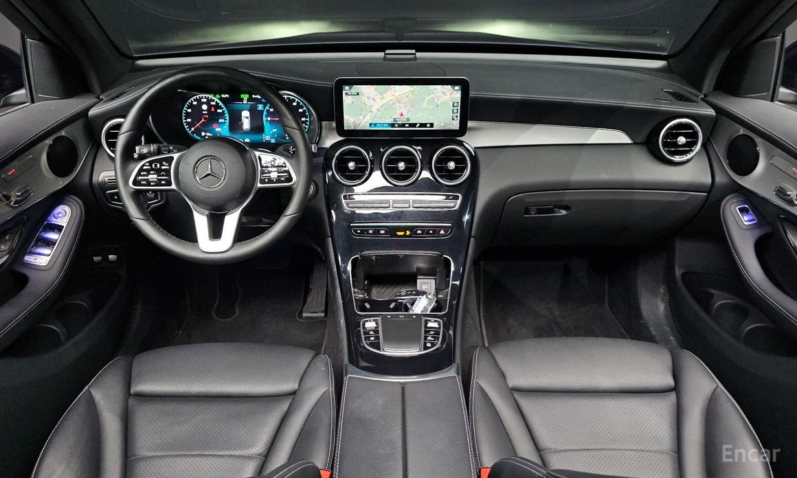 2021 Mercedes-Benz GLC I (X253) Рестайлинг GLC300e 4MATIC с пробегом 61 873 км