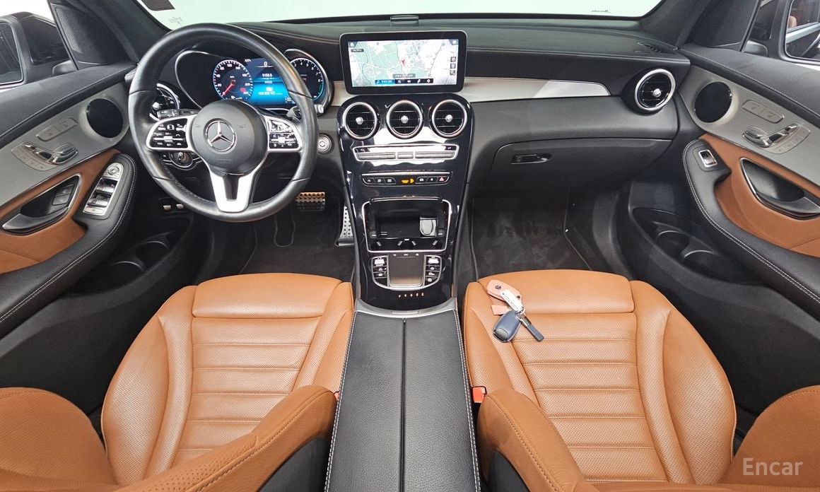 2022 Mercedes-Benz GLC I (X253) Рестайлинг GLC300e 4MATIC с пробегом 49 520 км
