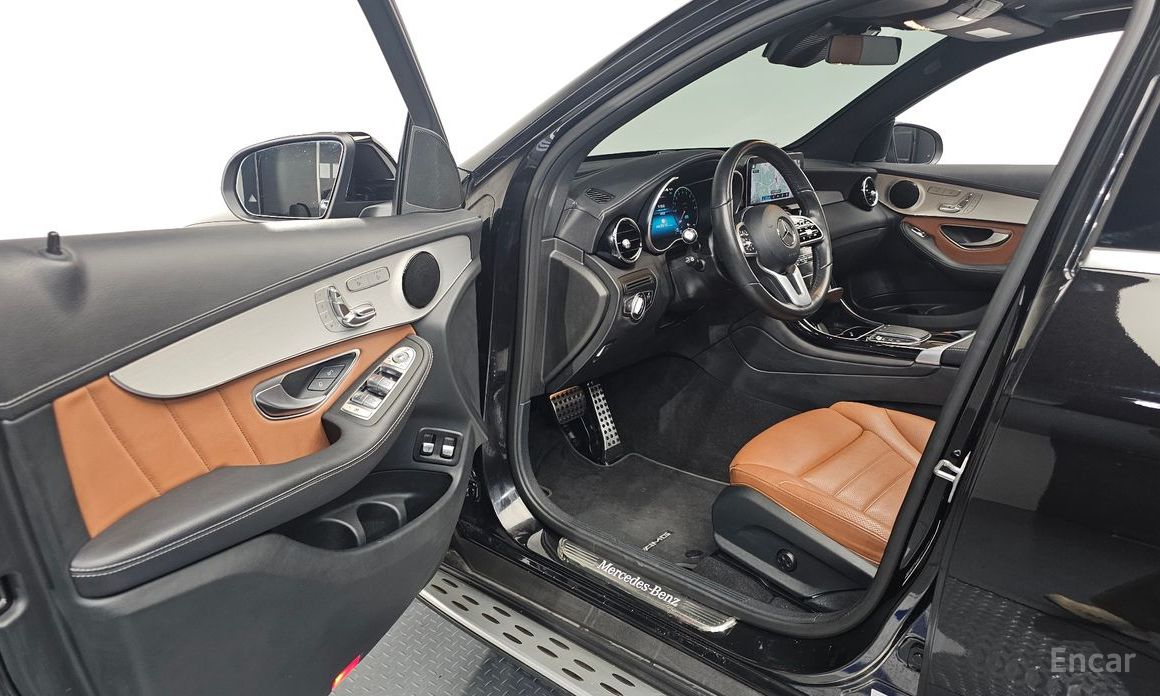 2022 Mercedes-Benz GLC I (X253) Рестайлинг GLC300e 4MATIC с пробегом 49 520 км