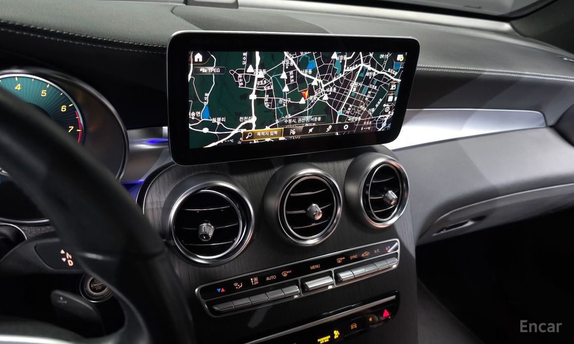 2022 Mercedes-Benz GLC I (X253) Рестайлинг GLC300 4MATIC с пробегом 67 082 км