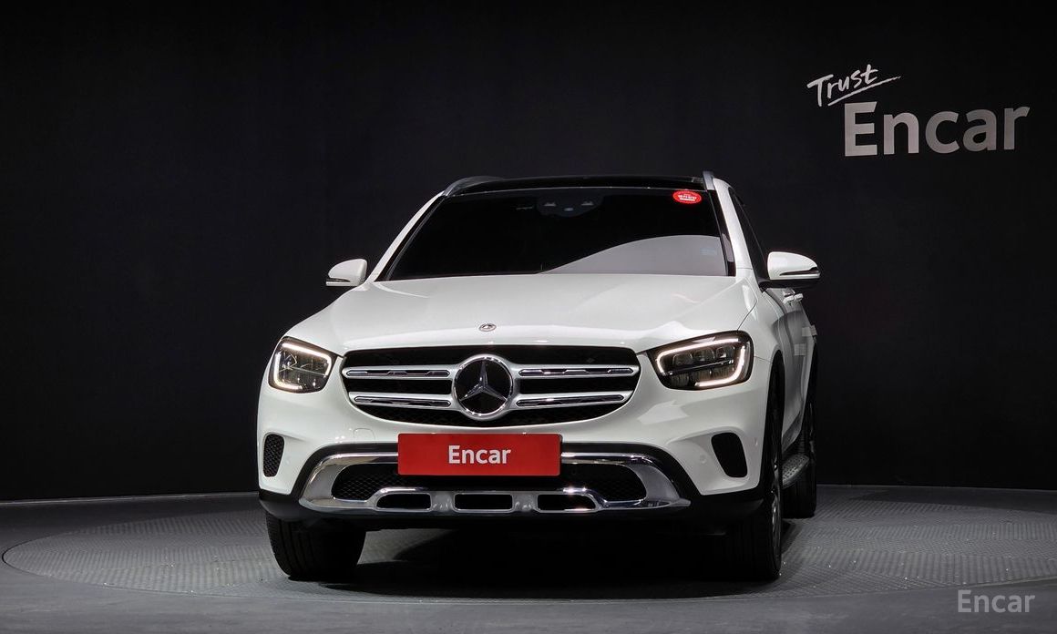 2021 Mercedes-Benz GLC I (X253) Рестайлинг GLC300e 4MATIC с пробегом 72 854 км