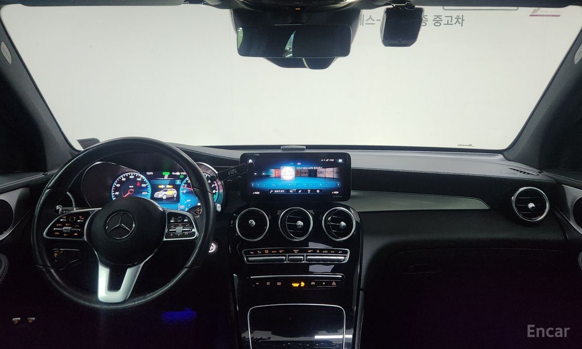 2021 Mercedes-Benz GLC I (X253) Рестайлинг GLC300e 4MATIC с пробегом 116 841 км