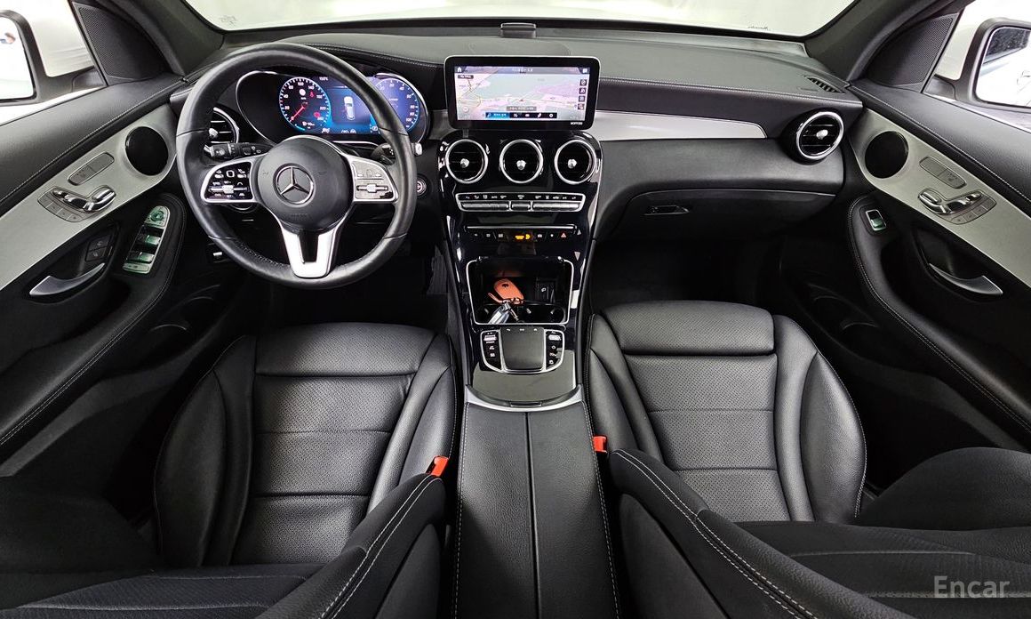 2021 Mercedes-Benz GLC I (X253) Рестайлинг GLC300e 4MATIC с пробегом 109 226 км