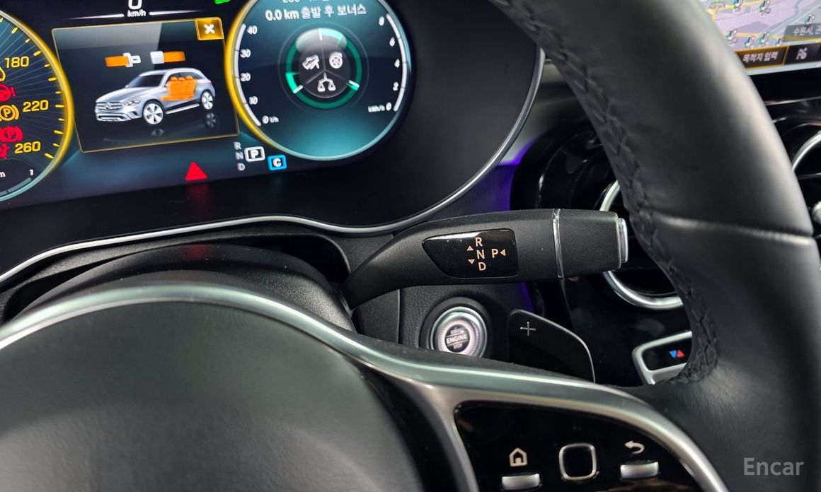 2021 Mercedes-Benz GLC I (X253) Рестайлинг GLC300e 4MATIC с пробегом 72 854 км