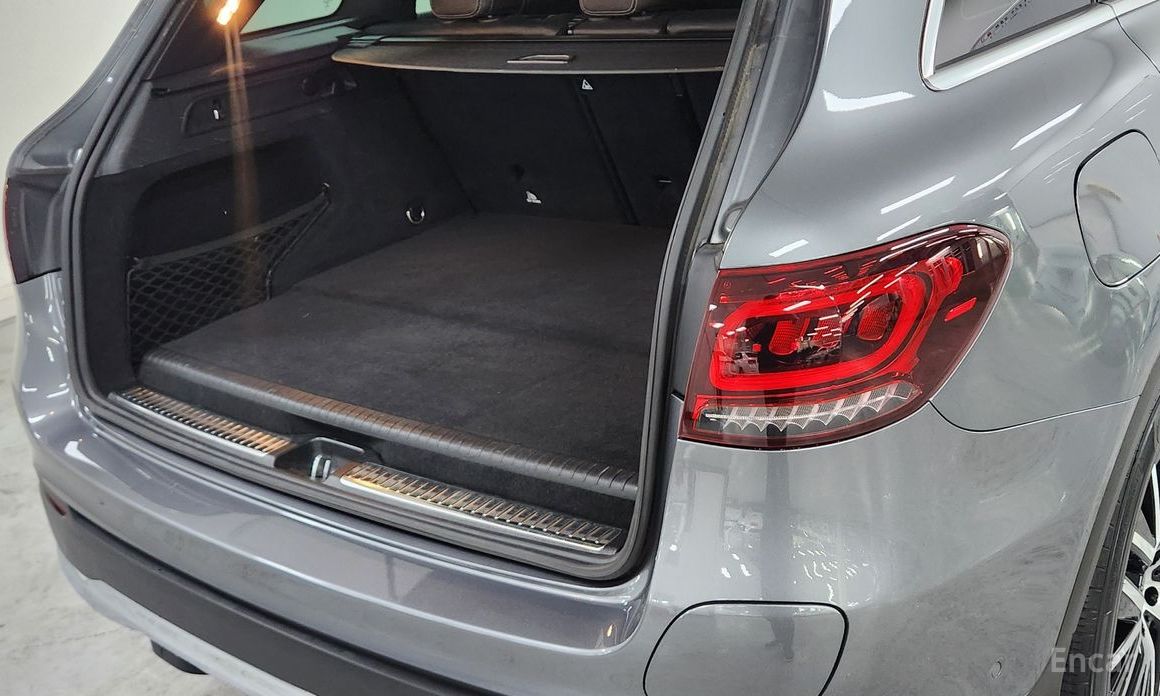2021 Mercedes-Benz GLC I (X253) Рестайлинг GLC300e 4MATIC с пробегом 116 841 км