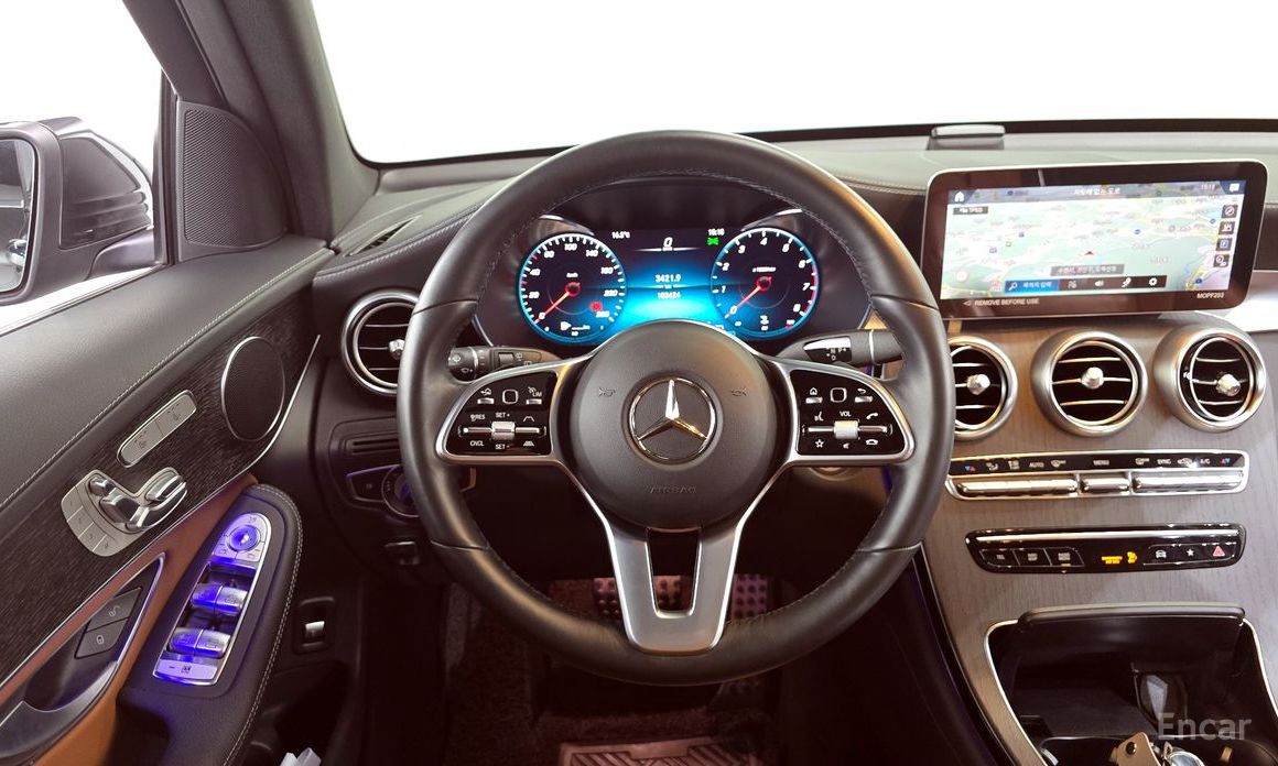 2022 Mercedes-Benz GLC I (X253) Рестайлинг GLC300 4MATIC с пробегом 103 424 км