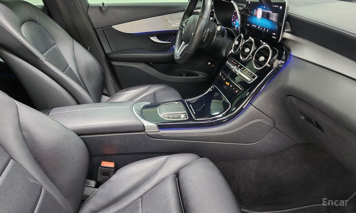 2021 Mercedes-Benz GLC I (X253) Рестайлинг GLC300e 4MATIC с пробегом 116 841 км