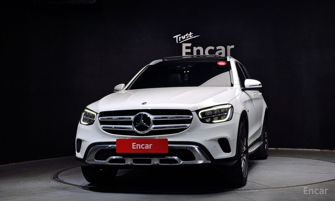 2021 Mercedes-Benz GLC I (X253) Рестайлинг GLC300e 4MATIC с пробегом 47 606 км