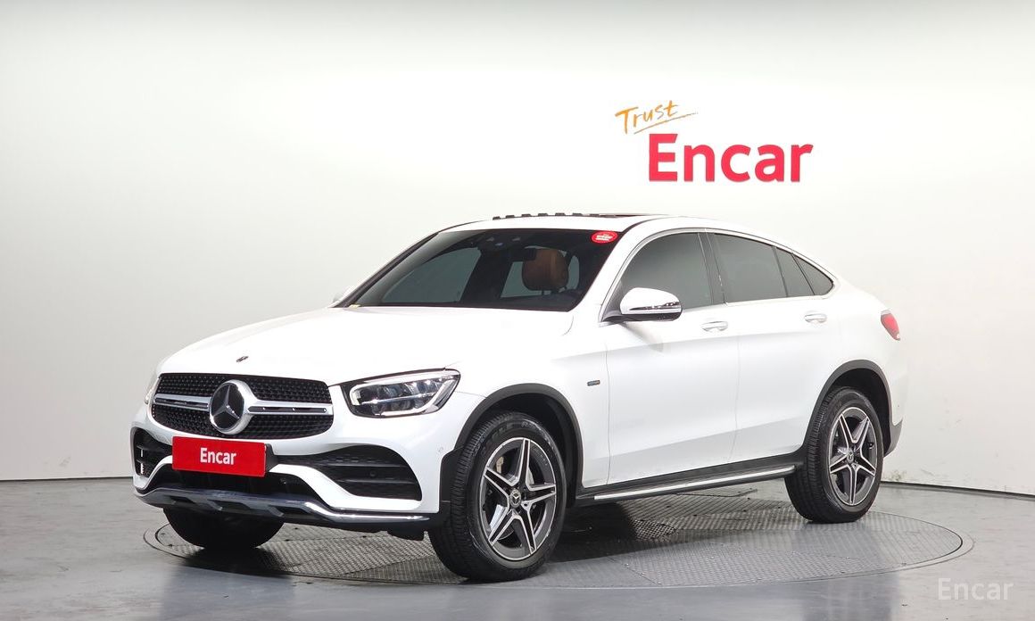 2021 Mercedes-Benz GLC I (X253) Рестайлинг GLC300e 4MATIC Coupe с пробегом 66 121 км