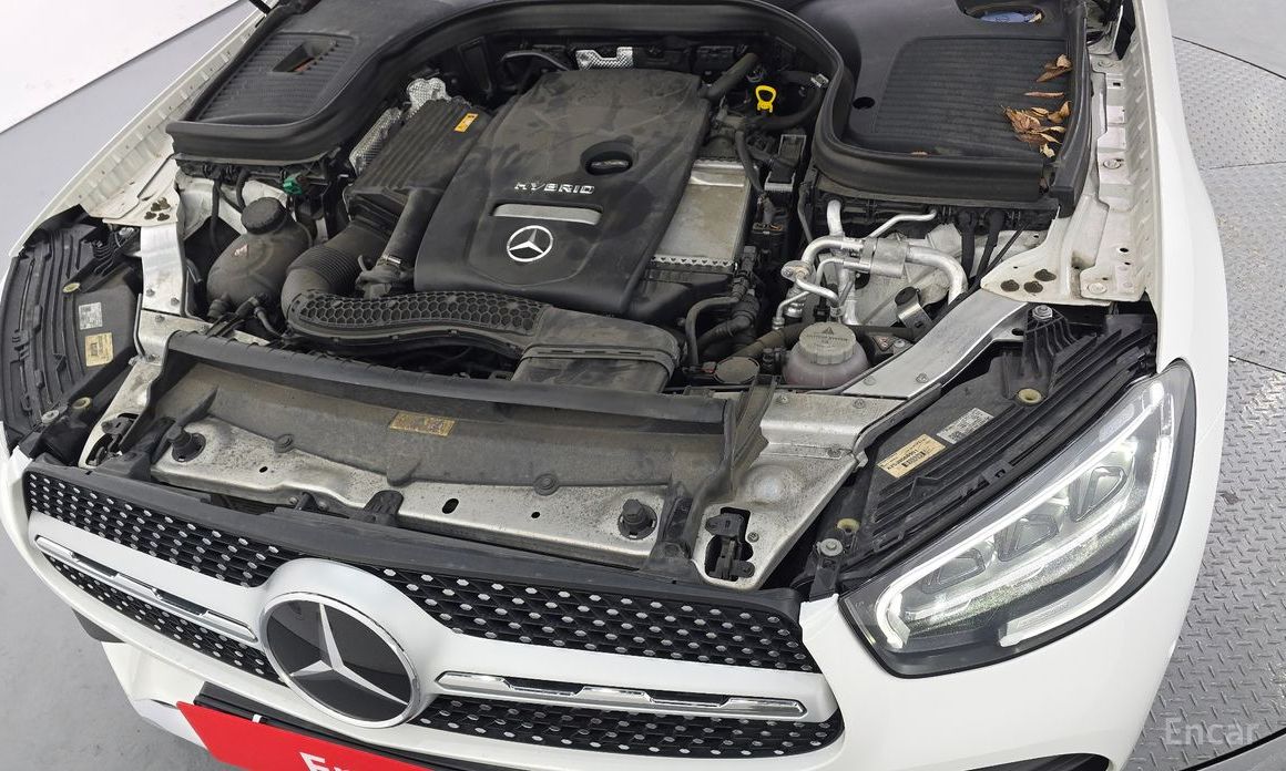 2021 Mercedes-Benz GLC I (X253) Рестайлинг GLC300e 4MATIC Coupe с пробегом 58 952 км
