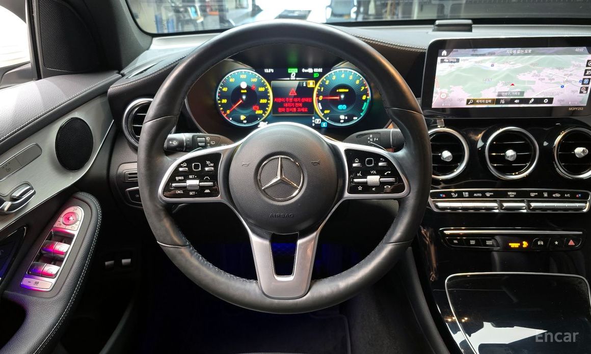 2021 Mercedes-Benz GLC I (X253) Рестайлинг GLC300e 4MATIC с пробегом 47 606 км