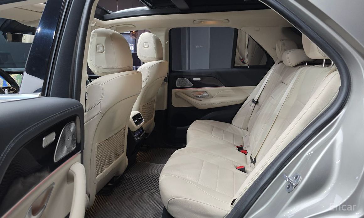 2022 Mercedes-Benz GLE II (V167) GLE300d 4MATIC с пробегом 45 777 км