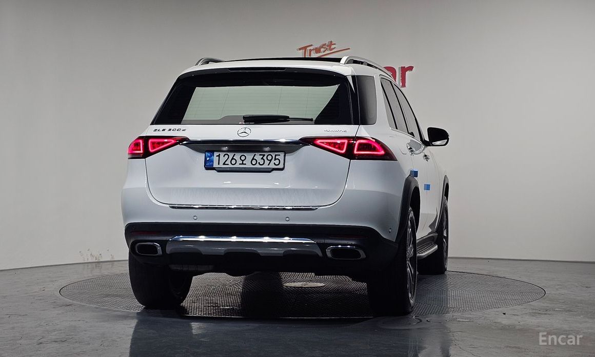2022 Mercedes-Benz GLE II (V167) GLE300d 4MATIC с пробегом 113 633 км