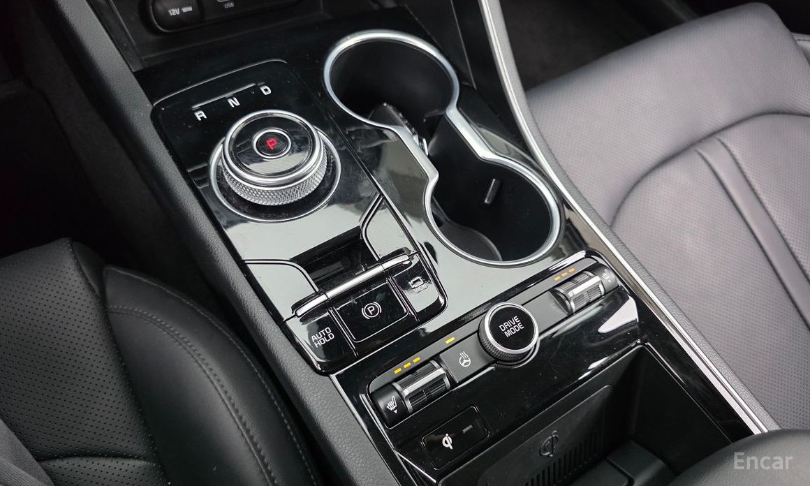 2022 Kia K5 III Trendy с пробегом 42 743 км
